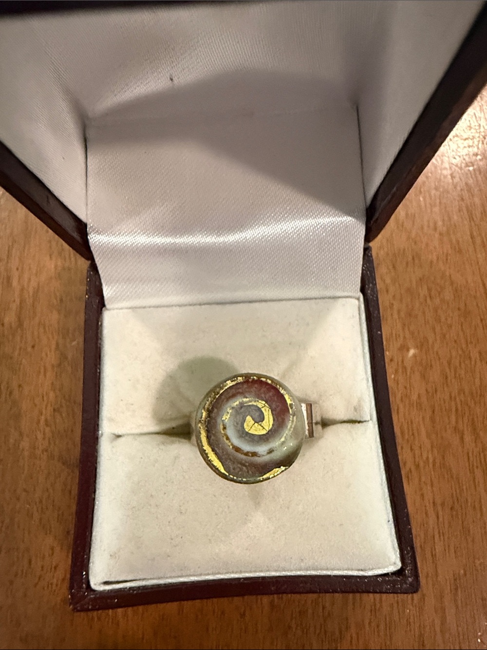 Adjustable 925 Swirl Spiral Statement Ring with Gold-Tone and Cream